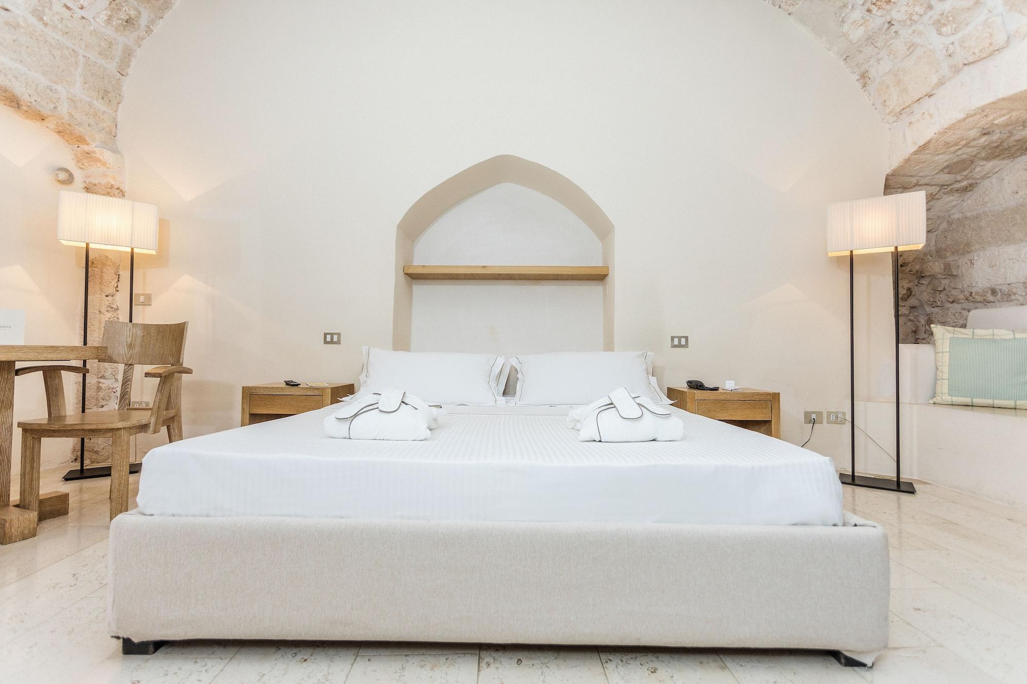 La Sommita Relais & Chateaux Hotel Ostuni Exterior photo