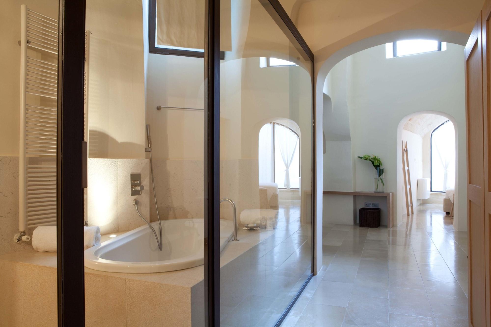 La Sommita Relais & Chateaux Hotel Ostuni Exterior photo