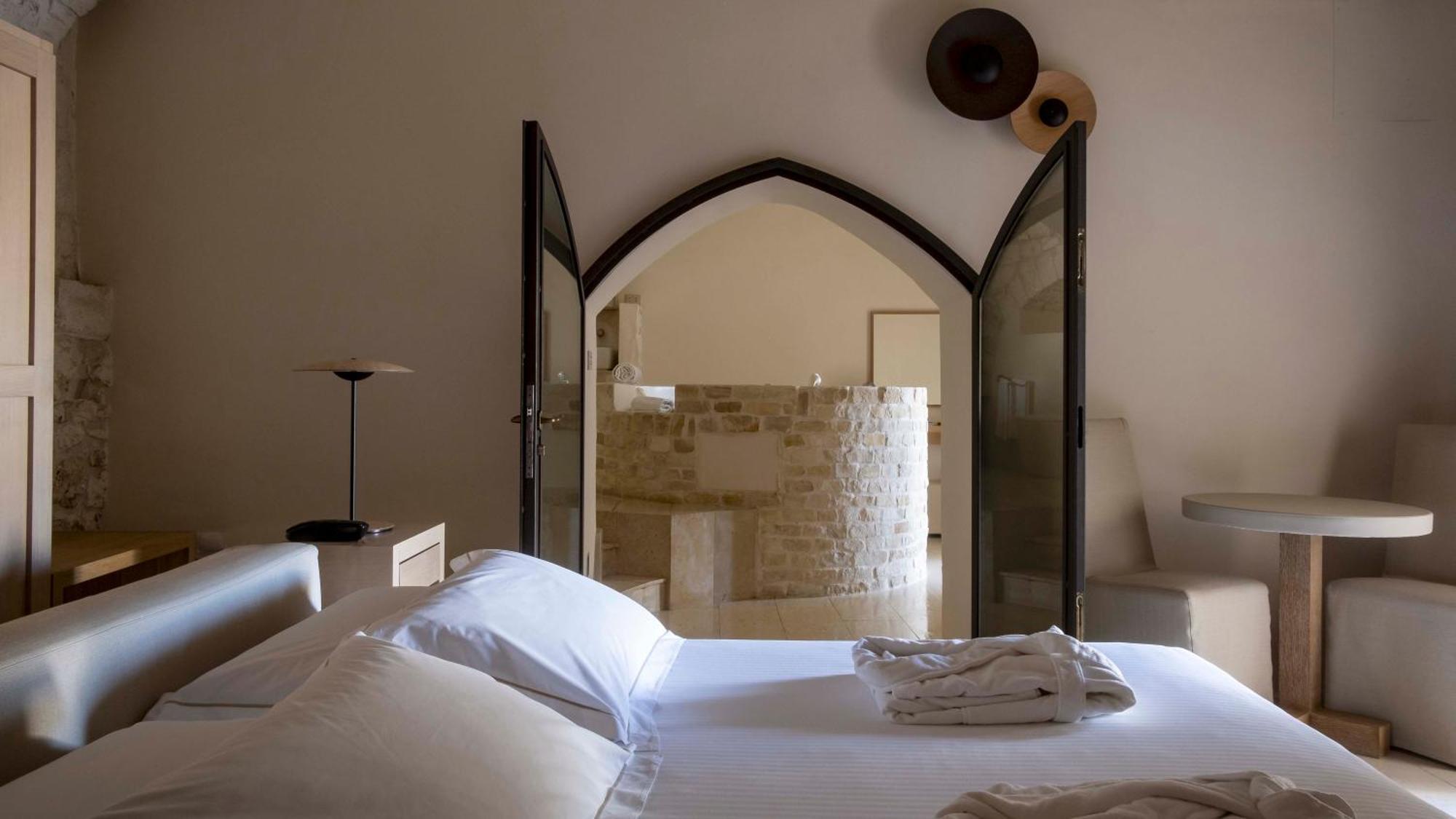 La Sommita Relais & Chateaux Hotel Ostuni Exterior photo